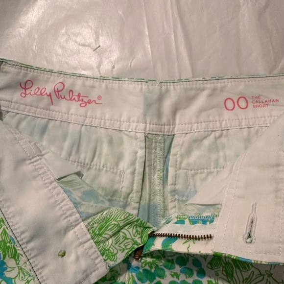 Lilly Pulitzer Shorts - Picture 3 of 4
